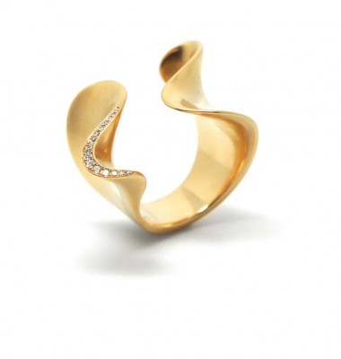 #ORRO #gold #ring #Diamonds