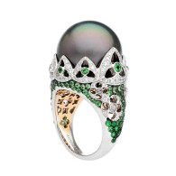 AUTORE-ring collection Venezia-Tsavorite- diamonds-pearl