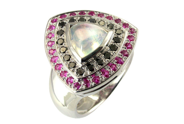 SIKIRDJI Laurent - Moonstone -pink sapphire - black diamonds