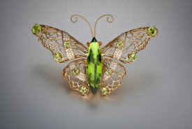 BUZZ & BENARDINE-butterbly brooch-Peridots-diamonds-broche peridots-diamants