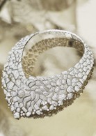 CHANEL-High jewellery collection Sous le Signe du Lion, Necklace-platinium-diamonds