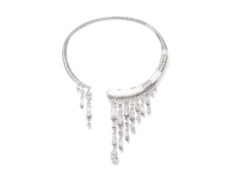 CHAUMET-Lumieres d’Eau- high jewellery necklace-g-frosted rock crysta-diamonds