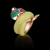 DE GRISOGONO- Collection Mascote ring-pink gold-emeralds-rubies-green Alabastrite