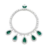 HARRY WINSTON_emeralds-diamonds-necklace