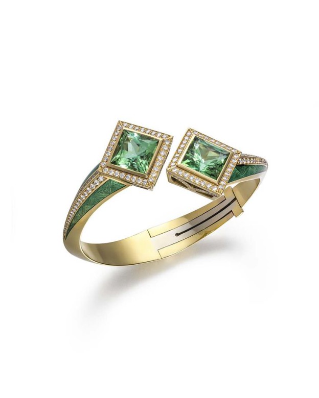 HINGO HENN-Bangle-green tourmaline-diamond-hand engraved-enamelled
