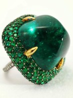 JAR-ring-emeralds
