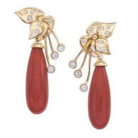 KATHERINE JETTER-Sweetpea flower earrings-Yellow Gold-Diamonds-Red Coral-Briolette drops