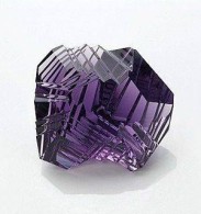 MUNSTEINER-Reflecting Perspectives-amethyst