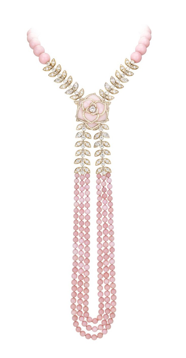 PIAGET-Collection Rose Passion-Necklace-rose gold-diamonds-rose opals