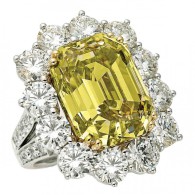 PICCHIOTTI-ring-white diamonds-yellow diamond