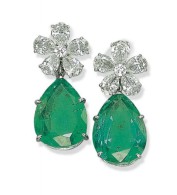 VAN ClEEF & ARPELS-Emeralds-Diamond-Earrings