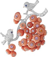 VAN ClEEF & ARPELS-Peau d'Âne collection-brooch-diamonds-coral cabochons-spessartite garnets-coloured sapphires