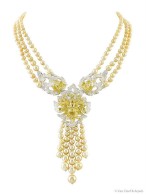 VAN ClEEF & ARPELS-golden pearls-canary diamonds