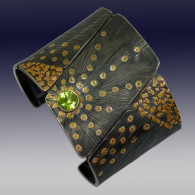 WOLFGANG VAATZ-Cuff-22k gold-gold nuggets-sterling silver oxidized-peridot