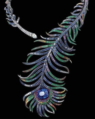 #BOUCHERON #Necklace #Blackened Gold #Sapphires #Diamonds #Emeralds #Or noirci #Saphirs #emeraude