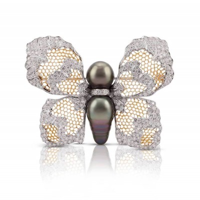 #BUCELLATI #ButterflyBrooch #Pearls #Diamonds