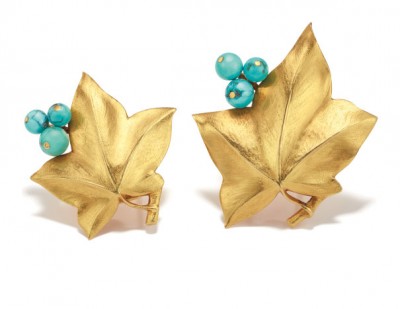 #CARTIER #A Companion Pair of Turquoise and Gold Clips