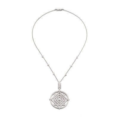 #CARTIER #Diamond #pendant #diamant #pendentif #necklace