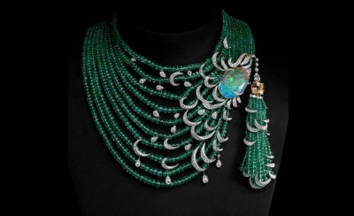 #CARTIER #Emerald #opal #diamond #necklace #yellow diamond #Emeraude #Diamant #Collier #Diamant jaune #Opale