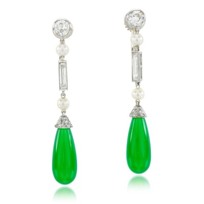 #CARTIER #Imperial Green jadeite #Jade #pearl #perle #diamond #diamant #earrings #boucles d'oreilles #1920