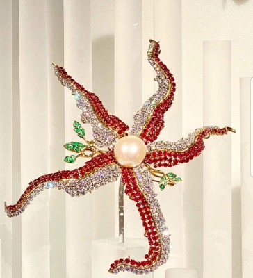 #DALI #Ruby #Rubis #Emerald #Emeraude #Diamond #Diamant #Pearl #Perle