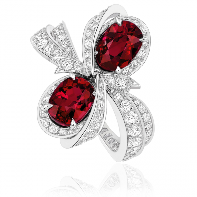 DIOR-milieu-du-siecle-diamant-collection-ruby-rubis-diamond-jewellery-ring