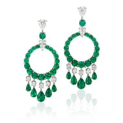 #GRAAF #Emerald #Diamond #White Gold #Earrings #Emeraude #diamant #Or Blanc #Boucles d'oreilles