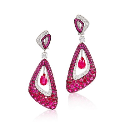 #GRAAF #'Luna' #Ruby #Diamond #Pendent Earrings #rubis #diamants #格拉夫 #紅寶石 配 鑽石 耳墜一對