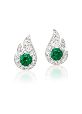 #GRAAF #Pair of Emerald and Diamond 'Flame' Earrings