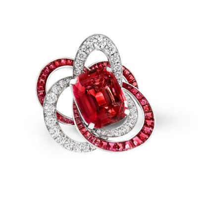 GRAAF-bague-swirl-or-blanc-spinelle-10-carats-SPINELLES-555-diamants-184-cts