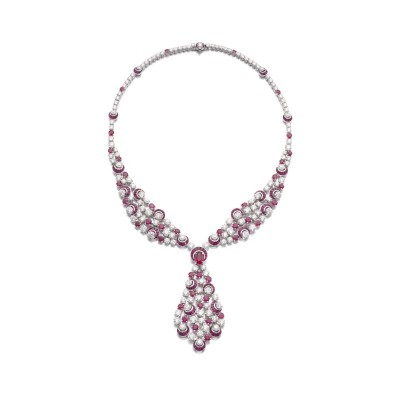 #GRAFF #Diamond #Ruby #Diamant #pendent #collier #rubis #Encyclopediedesjoailliers #Encyclopediaofjewellers #joaillerie #jewelry