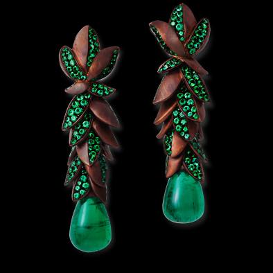 HEMMERLE-earrings-emeralds-copper-white gold