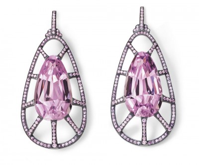 HEMMERLE-earrings-kunzite-pink sapphires-blackened silver-whit gold