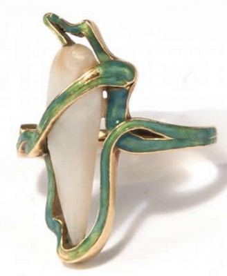#LALIQUE #long-teardrop-ring-rene-lalique