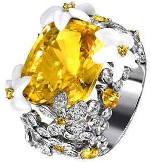 #PIAGET #YellowSaphire #Diamonds #Calcedony