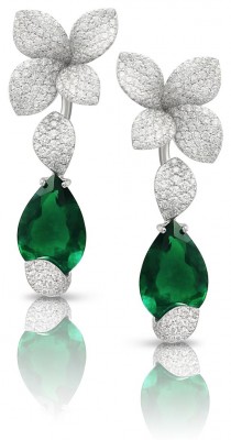 #PascaleBruni #earrings #Le Bal Des Emeraudes #Emerald #white gold #Diamonds #2016