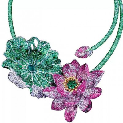 ANNA HU-Collier Celestial Lotus- Diamants-Rubis-grenats démantoides-Tsavorite-Saphir roses-titane