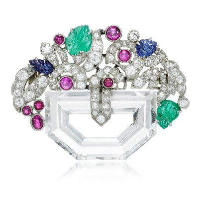 #ANTIQUE #Rock crystal vase #diamonds #carved emerald #sapphire #ruby #cabochons #diamant #saphir #rubis #émeraude