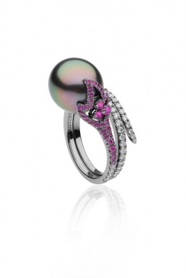 AUTORE-saphirs-perles-diamants