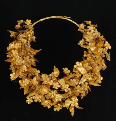 #Antique Jewelry #Gold crown #Couronne #Or #Macedonia #336 BCE
