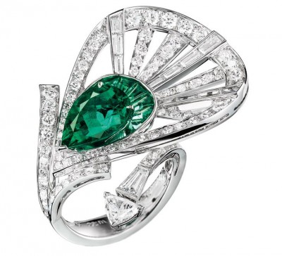 BOUCHERON-émeraude-diamants