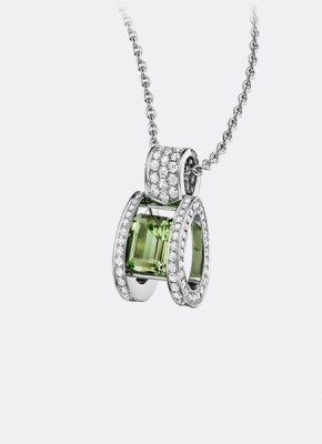 BREGUET-pendentif-Reine des Alpes-diamants-tourmaline verte-or blanc