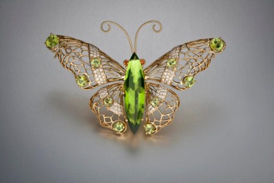 BUZZ & BENARDINE-collection papillons-Peridots-peridots-diamants