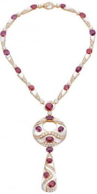 BVGALRI-rubis-diamants-collier