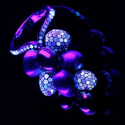 BY FLAVIE-Collection Grappe-diamants fluorescents