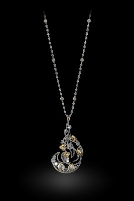 CARNET-pendentif Starlight-diamants blancs-diamants jaunesor blanc-platine