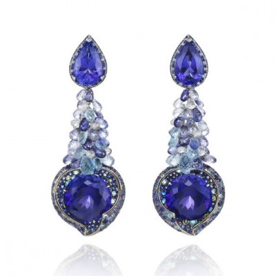 CHOPARD-Collection Red Carpet-boucles d'oreilles-  tanzanites-aphir-topazes-iolites-tourmalines-diamants-lazulites-demantoide-améthyste
