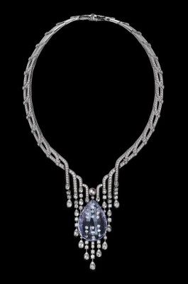 COLLECTION  L’ODYSSÉE DE CARTIER PARCOURS D’UN STYLE , collier tourmaline violette, perles naturelles onyx, diamants CARTIER