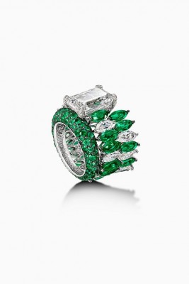 #DE GRISOGONO #Bague #Diamond #Emerald #Diamant #Emeraude