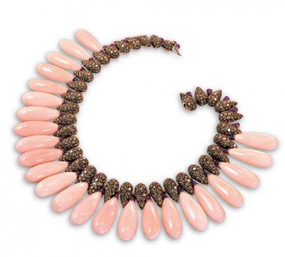 DE GRISOGONO- Collection Haute Joaillerie 2008-collier Corail, or rose, diamants améthyste-corail